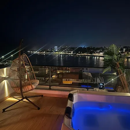 Lejlighed Trihouse Douro And Sea View - Jacuzzi Only In Room 4 - Jacuzzi Apenas No Quarto 4 Vila Nova de Gaia
